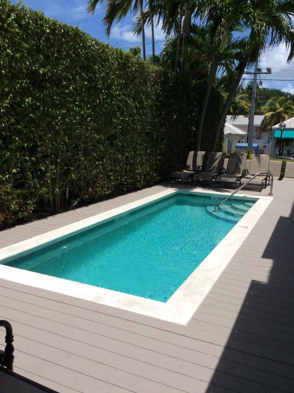 Duval Gardens Bed and Breakfast Key West Buitenkant foto
